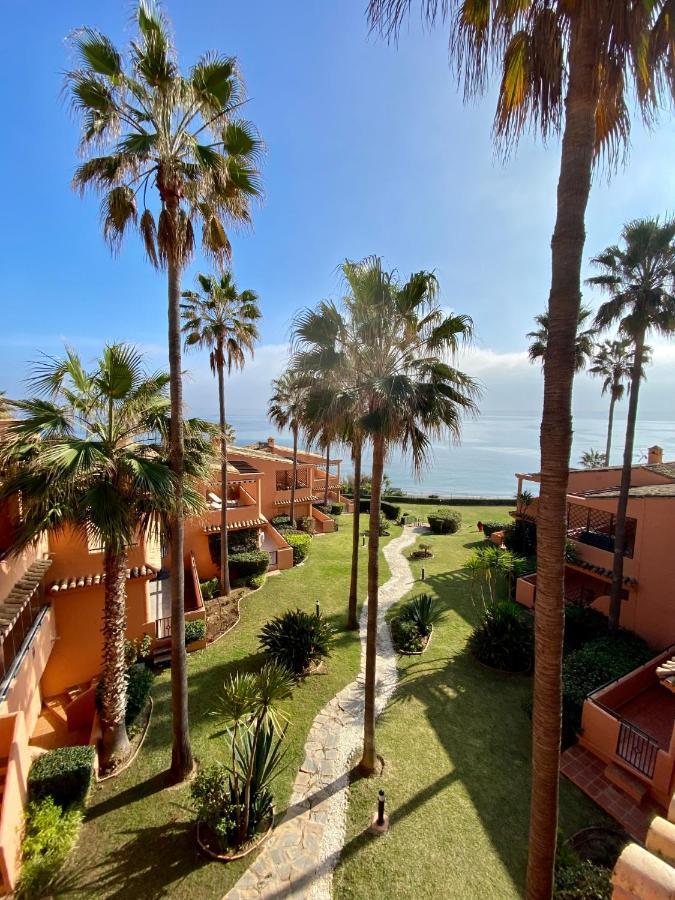 Luxury Three Bedroom Apartment At Estepona Exterior foto